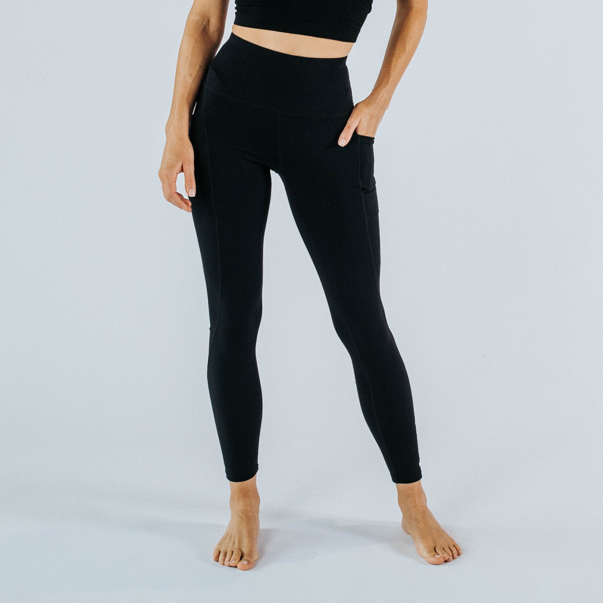 Chocolate Highwaisted Foil Leggings With Side Pockets - The Pretty