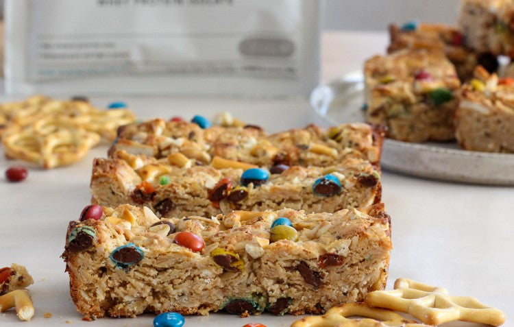 Pretzel and M&M Slice